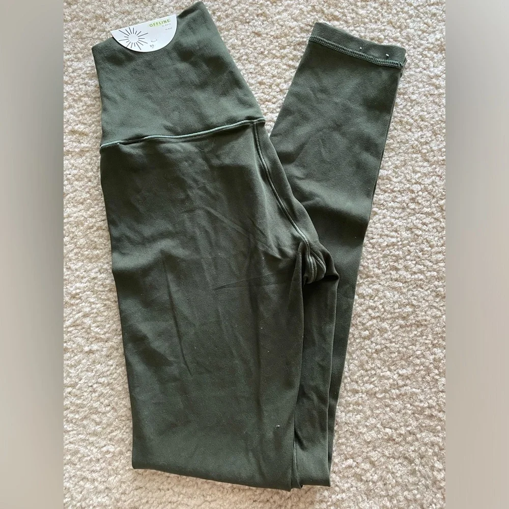 Aerie NWT green leggings - Picture 2 of 5